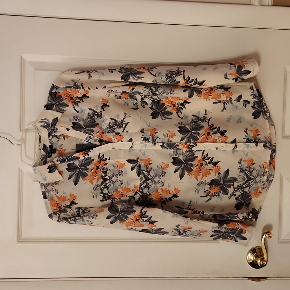 Talbots Nantucket Floral LS Shirt / Blouse NWT Size Small